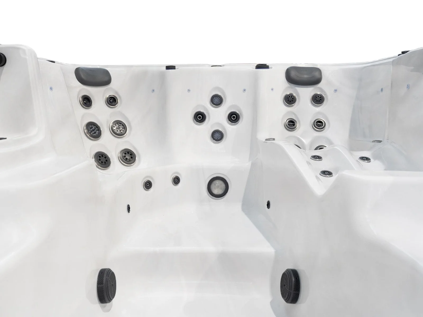 Spa de nage Titan — photo officielle 6